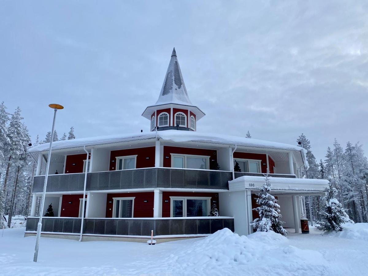 Santa Claus Holiday Village Rovaniemi Exterior photo